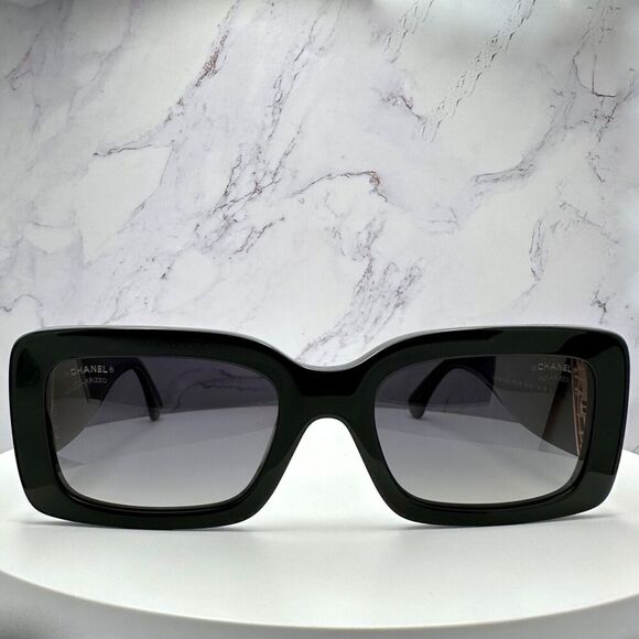 New CHANEL Sunglasses - Picture 2 of 16